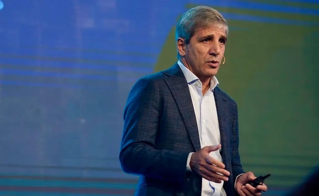 Mercado Argentino: Resiliencia a Corto Plazo Ante Desafíos Políticos y Escepticismo Internacional