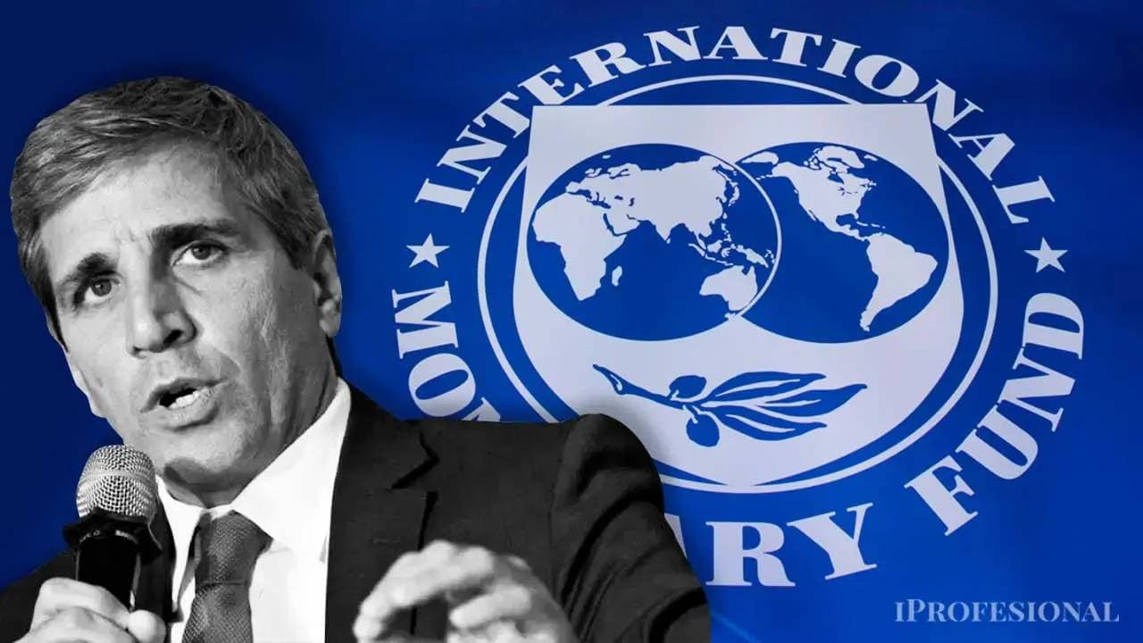 Créditos en Dólares: La Controversial Apuesta Financiera de Caputo que Divide al FMI y Expertos