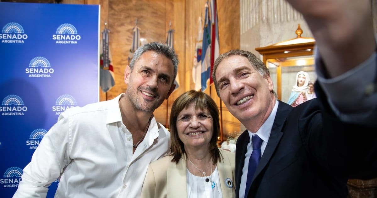Argentina: El Pragmatismo de Milei Cuestiona la 'Casta' en Medio de Turbulencias Políticas y Económicas