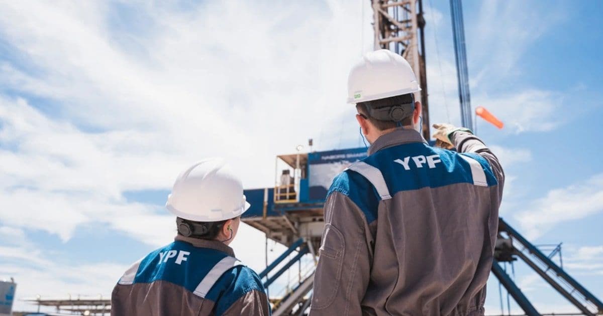 YPF y el giro estratégico: Venta de activos convencionales por US$405M reconfigura el mapa petrolero argentino