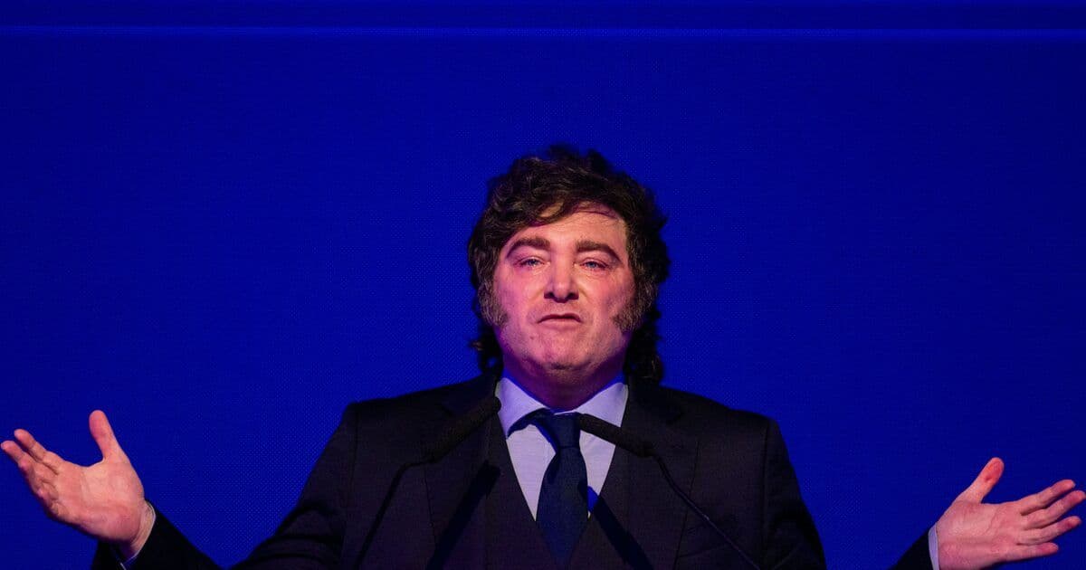 El 'Peso Fuerte' de Milei: Un Arma de Doble Filo para la Economía Argentina