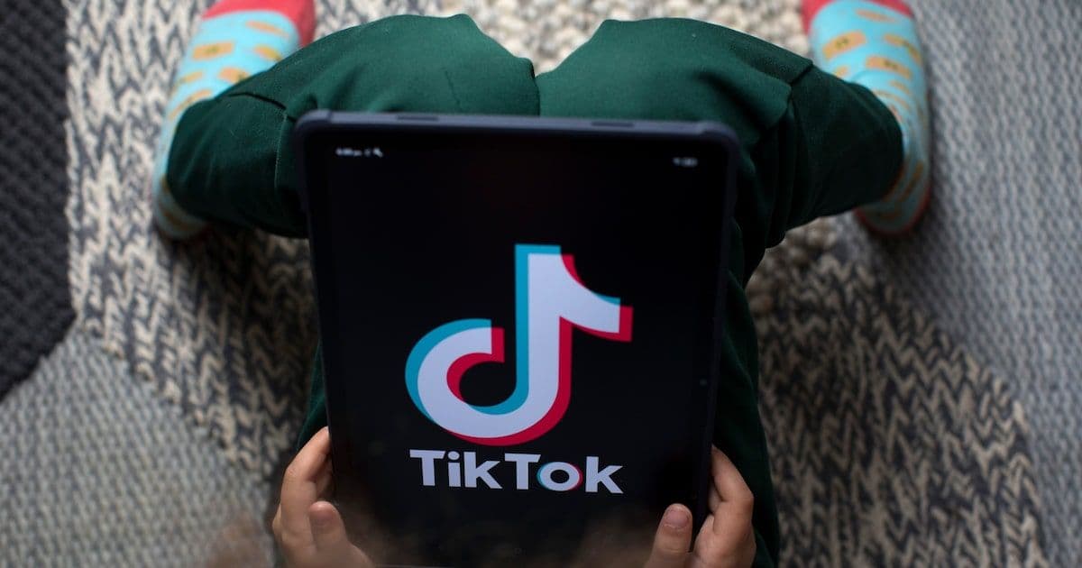 La Prohibición Francesa de Redes Sociales Marca un Precedente en la UE: ¿Qué Espera a las Big Tech?