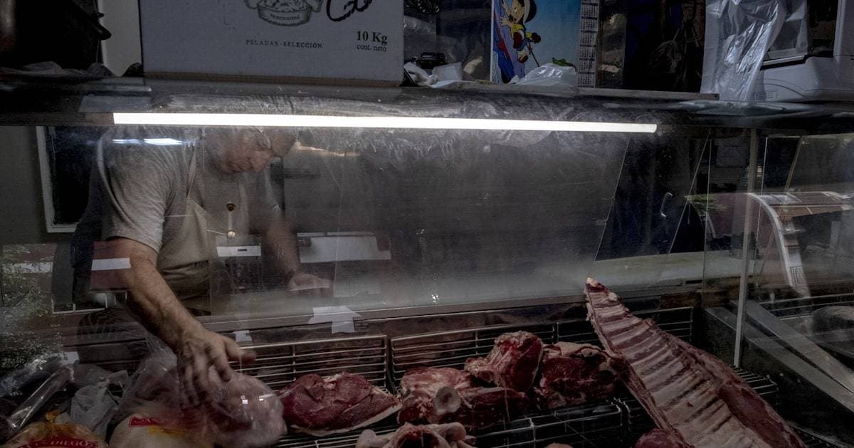 La Carne Argentina: Entre la Mesa Familiar y el Tablero Global, ¿Un Lujo en Casa?