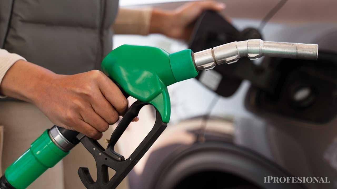 La Batalla por el Tanque Lleno: Estrategias Bancarias y Energéticas Bajo el Microscopio del Inversor