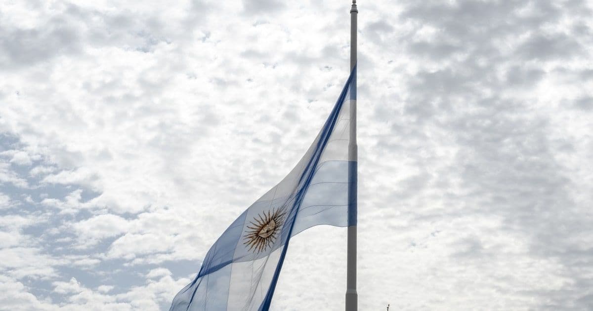 Argentina ante la Encrucijada Económica: Luces y Sombras de una Recuperación en Cuestión