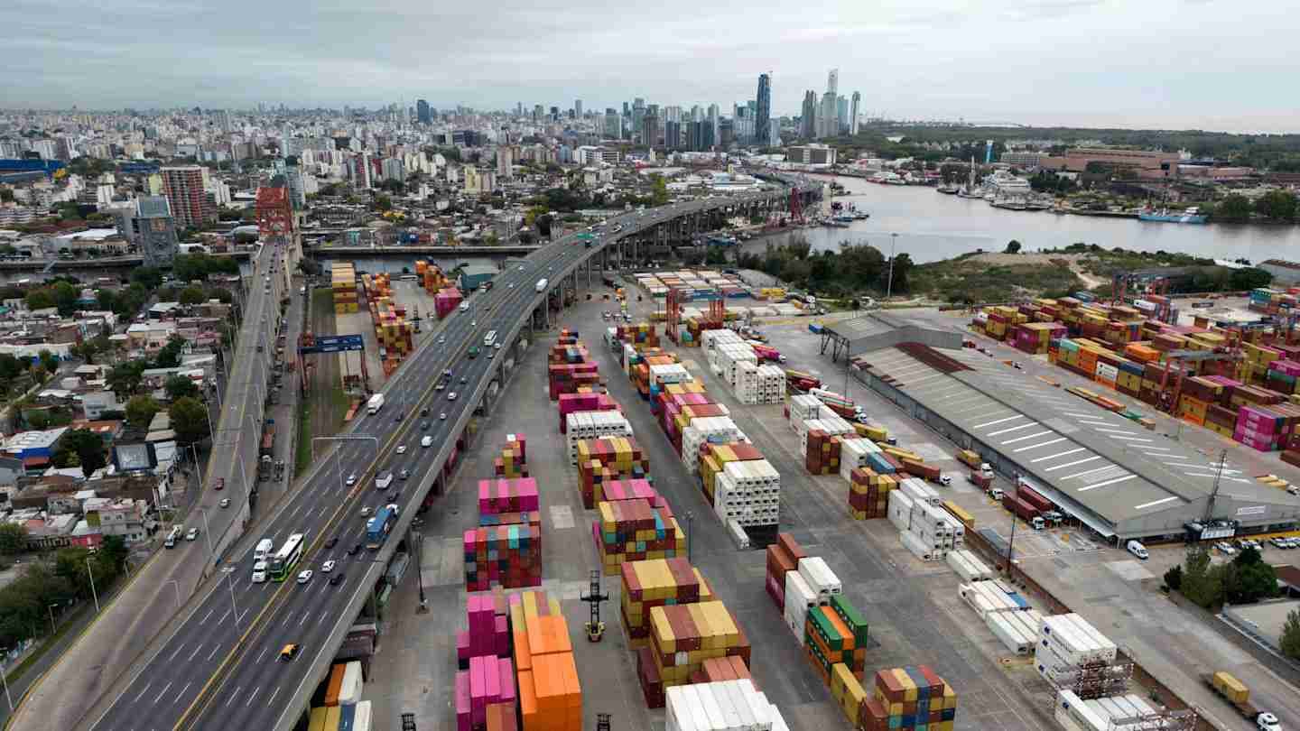 Argentina Desafía la Turbulencia Global: Un Oasis de Resiliencia en Medio de la Incertidumbre