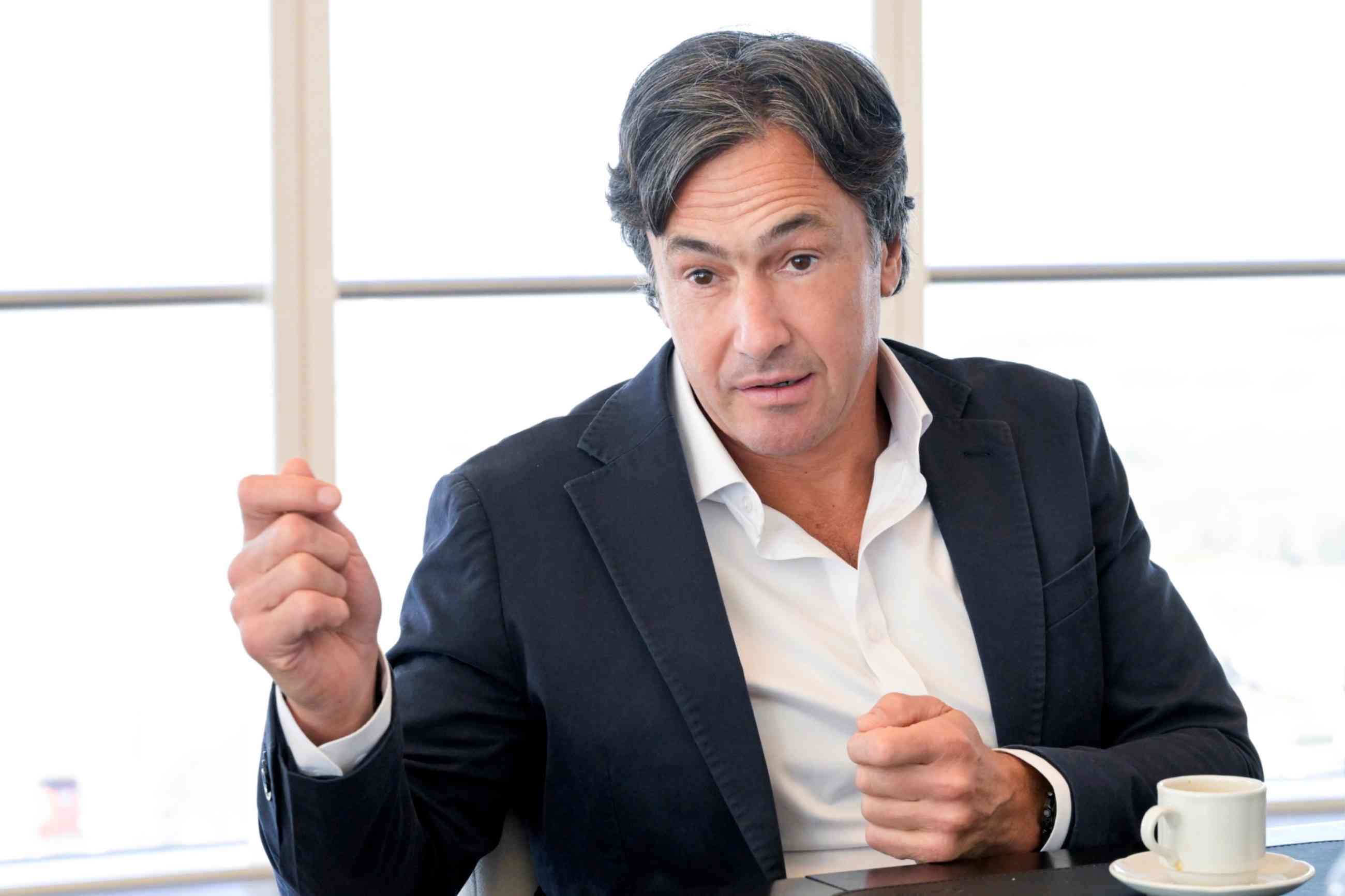 Banco Macro Redefine la Experiencia Bancaria en Argentina con IA Conversacional