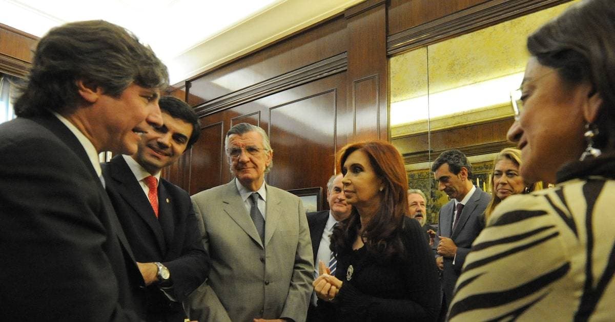 El Cepo Cambiario en Argentina: Una Década y Media de Restricciones y Ciclos Económicos