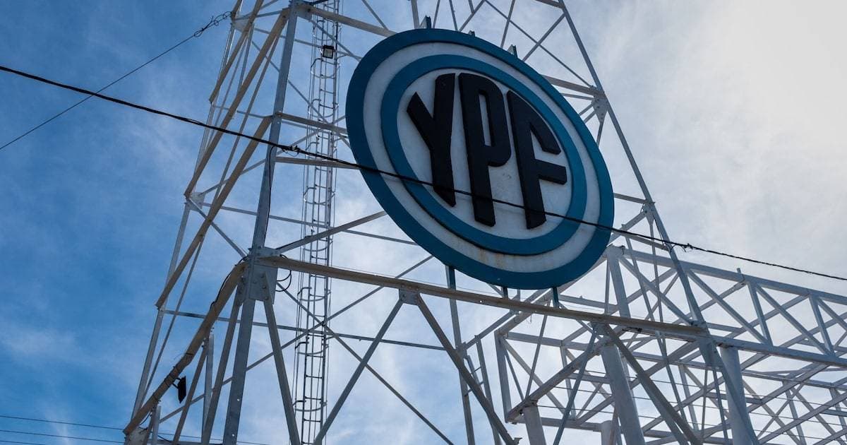 YPF Impulsa Estrategia de Crecimiento con Recompra de Acciones y Split Accionario