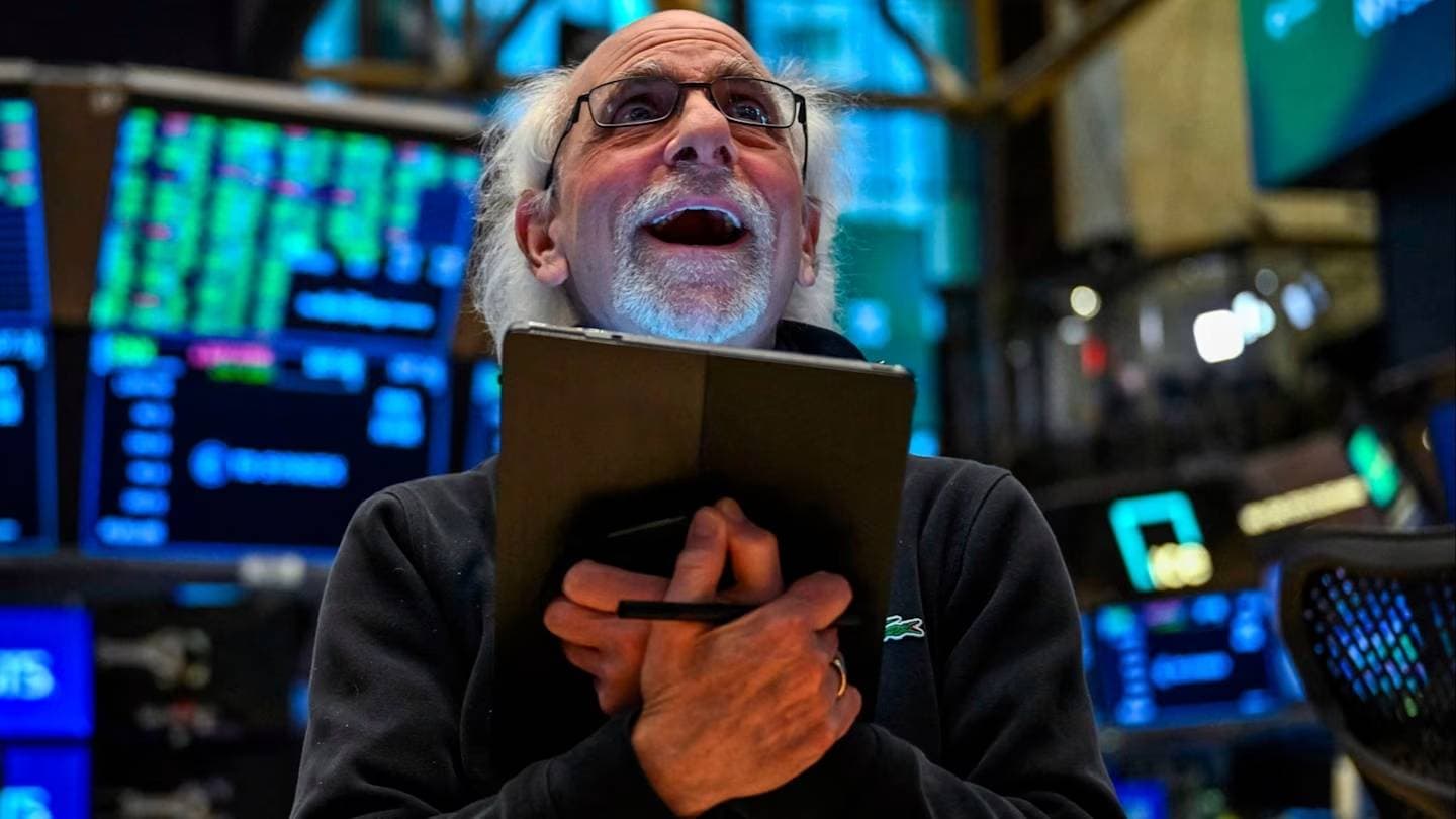 Tensiones Globales y Locales Sacuden los Mercados: Dólar al Alza, Yenes en Mínimos y Morosidad Récord en Argentina