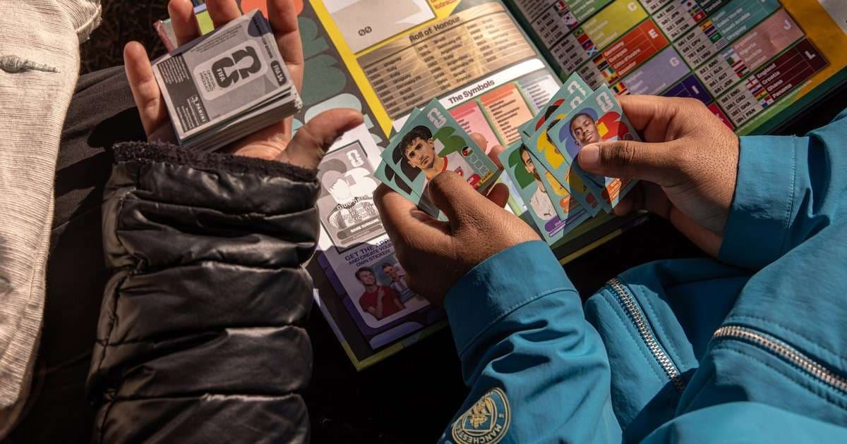 La fiebre mundialista por las figuritas de Messi desata una 'mini-economía' en Argentina