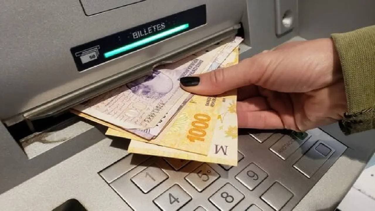 Nuevos Límites y Umbrales Fiscales: La Encrucijada del Efectivo y la Digitalización en Argentina