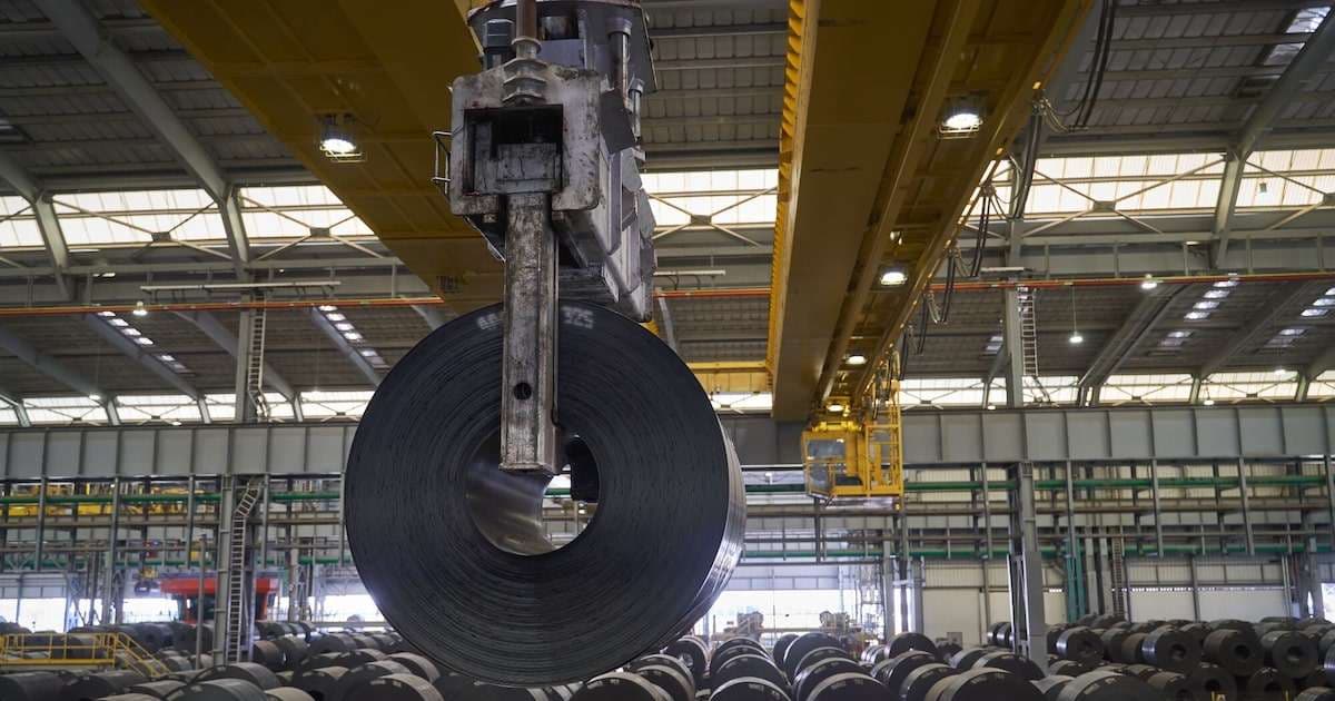 Argentina: La Asfixiante Carga Tributaria que Ahoga a la Industria y Frena la Inversión Regional