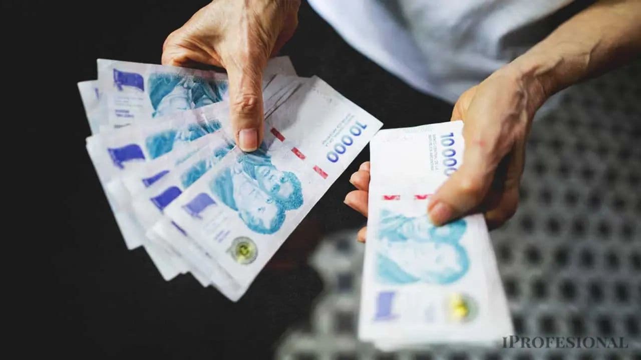 La Encrucijada Económica de Argentina: Inflación a la Baja y Costos al Alza