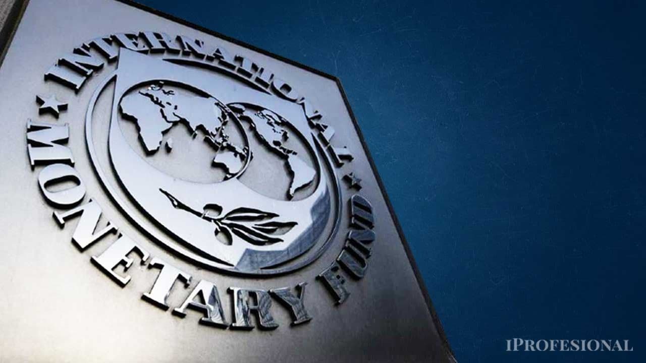 Argentina: El FMI Monitorea la Mora Familiar, Pero Descarta Riesgo Sistémico Bancario