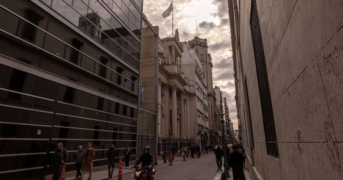 Argentina recibe espaldarazo crediticio: S&P eleva la calificación y abre nuevas puertas financieras